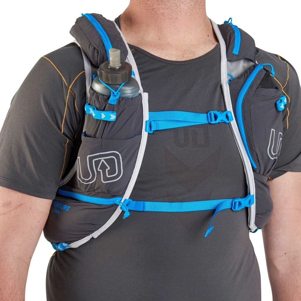 Ultimate Direction Adventure Vest 5.0 Mens Running Hydration Vest Night Sky 3 Ultimate Direction Adventure Vest 5.0 Mens Running Hydration Vest Night Sky - Image 3