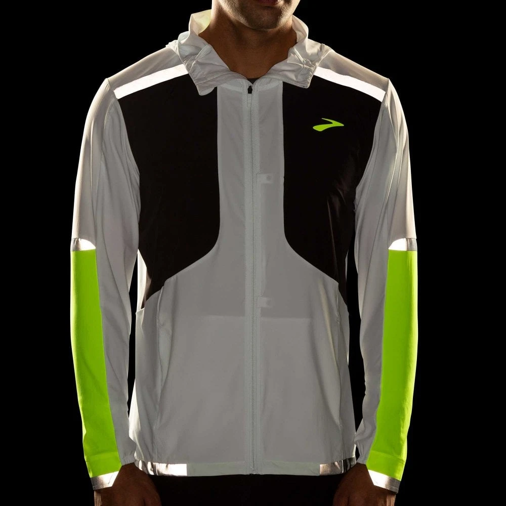 BROOKS Carbonite Mens Wind Resistant & Water Resistant Running Jacket Icy Grey/Black/Nightlife 2 BROOKS Carbonite Mens Wind Resistant & Water Resistant Running Jacket Icy Grey/Black/Nightlife - Image 2