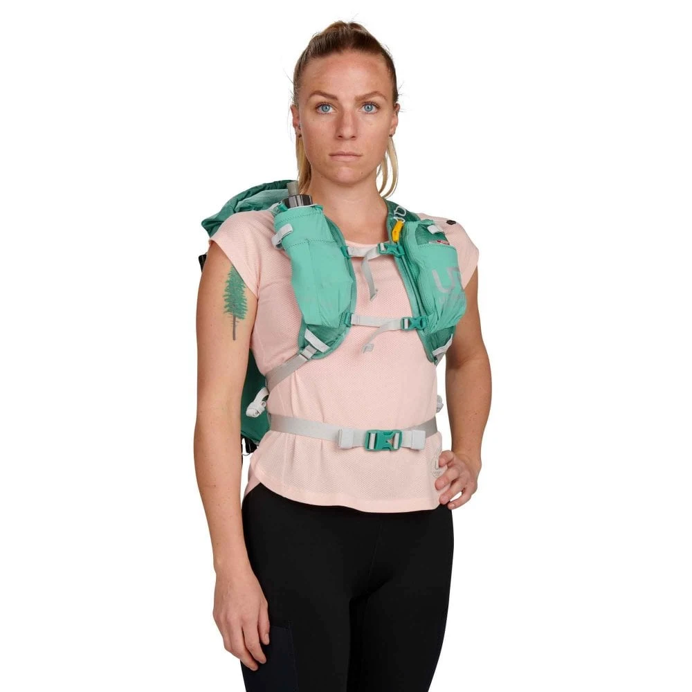 Ultimate Direction FastPackHer 20 Womens 20L Fastpacking/Hiking/Running Bag Vest Mist 4 Ultimate Direction FastPackHer 20 Womens 20L Fastpacking/Hiking/Running Bag Vest Mist - Image 4